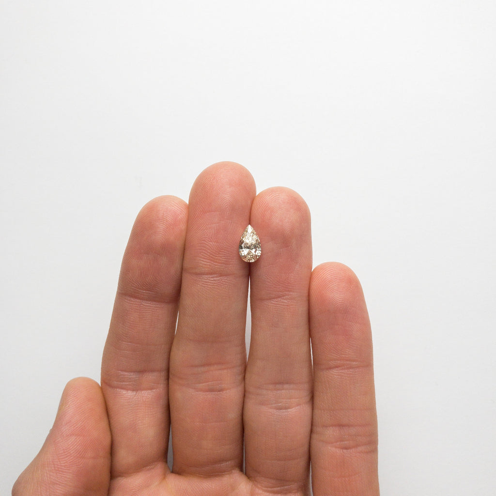 1.01ct 9.24x5.51x3.42mm Champagne Pear Brilliant 18145-01 - Misfit Diamonds