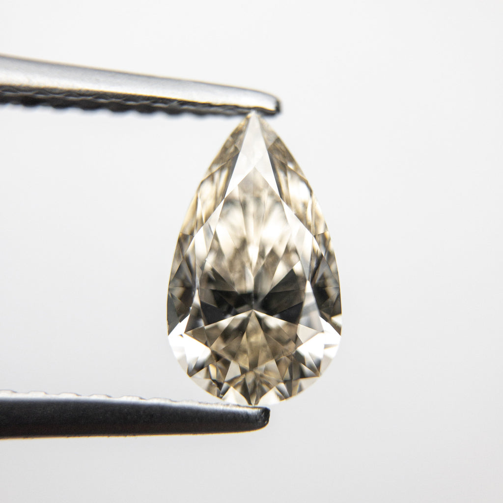 1.00ct 9.08x5.28x3.32mm Pear Brilliant 18257-02 - Misfit Diamonds