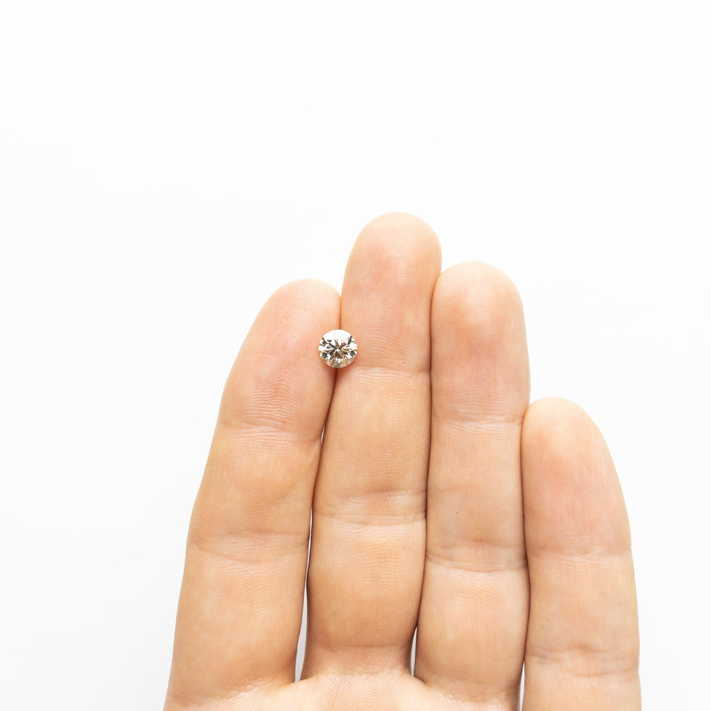 1.09ct 6.57x6.53x4.10mm VS Champagne Round Brilliant 18438-02 - Misfit Diamonds