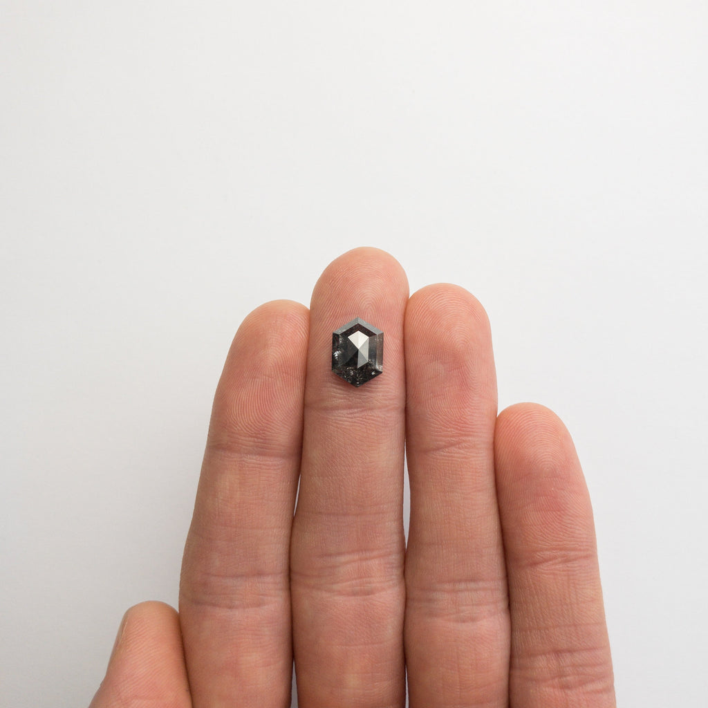 3.72ct 11.62x8.30x4.37mm Hexagon Rosecut 18484-03 - Misfit Diamonds